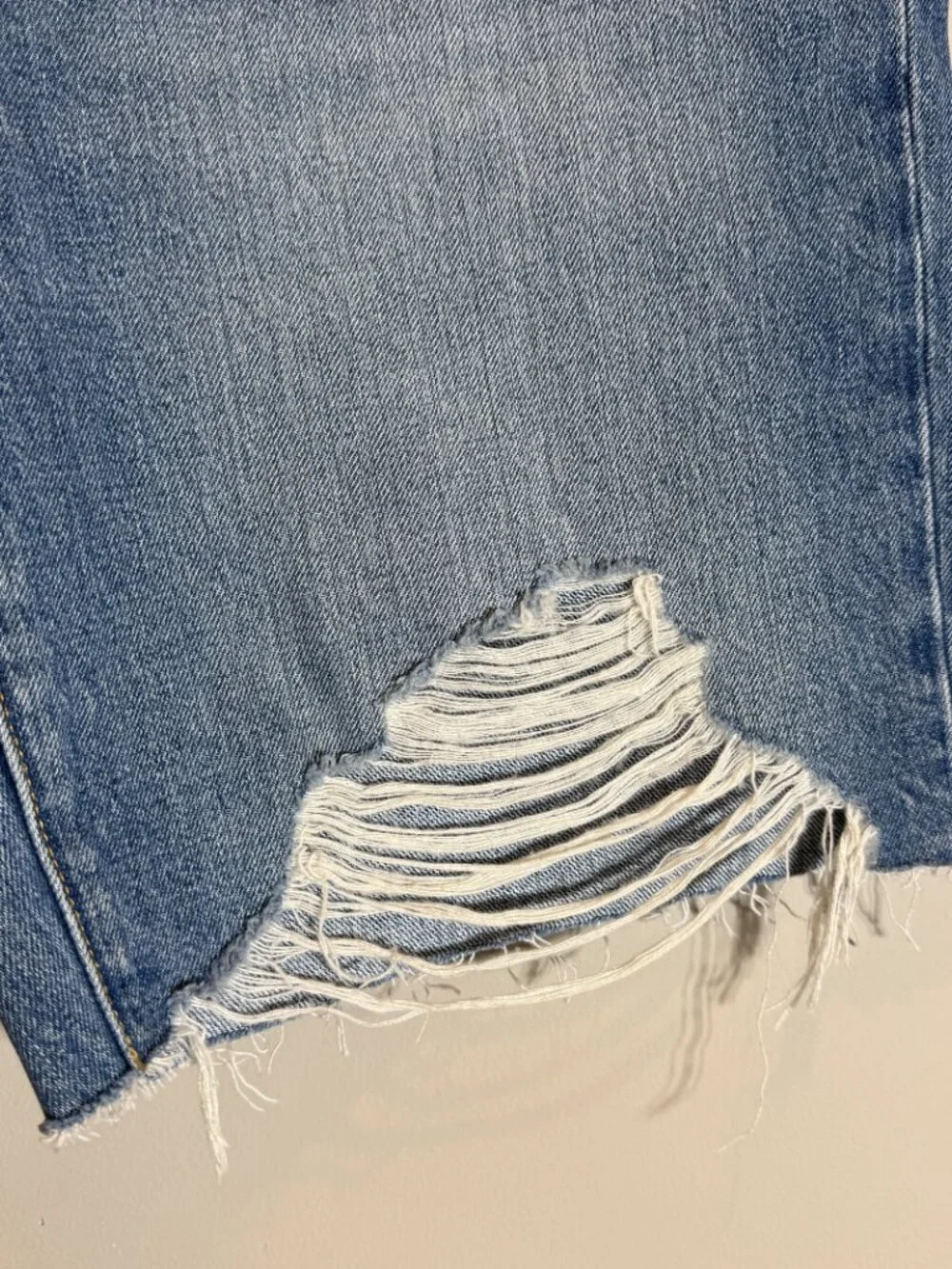 RE/DONE Loose Long Denim Jean Short Women's 27 Minerva Destroy Distressed NWOT
